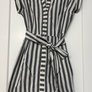 Maurices Grey and White Striped Midi Dress